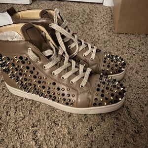 Selling these brand new Louis, Christian red bottoms